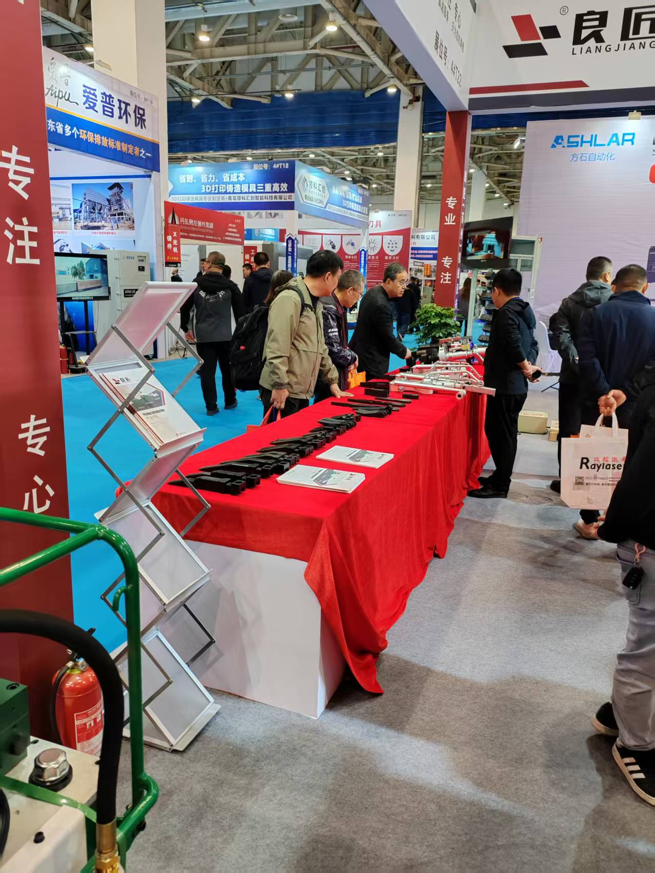 b24ece923a5cec311a71849df548d07c.jpg b24ece923a5cec311a71849df548d07c.jpg